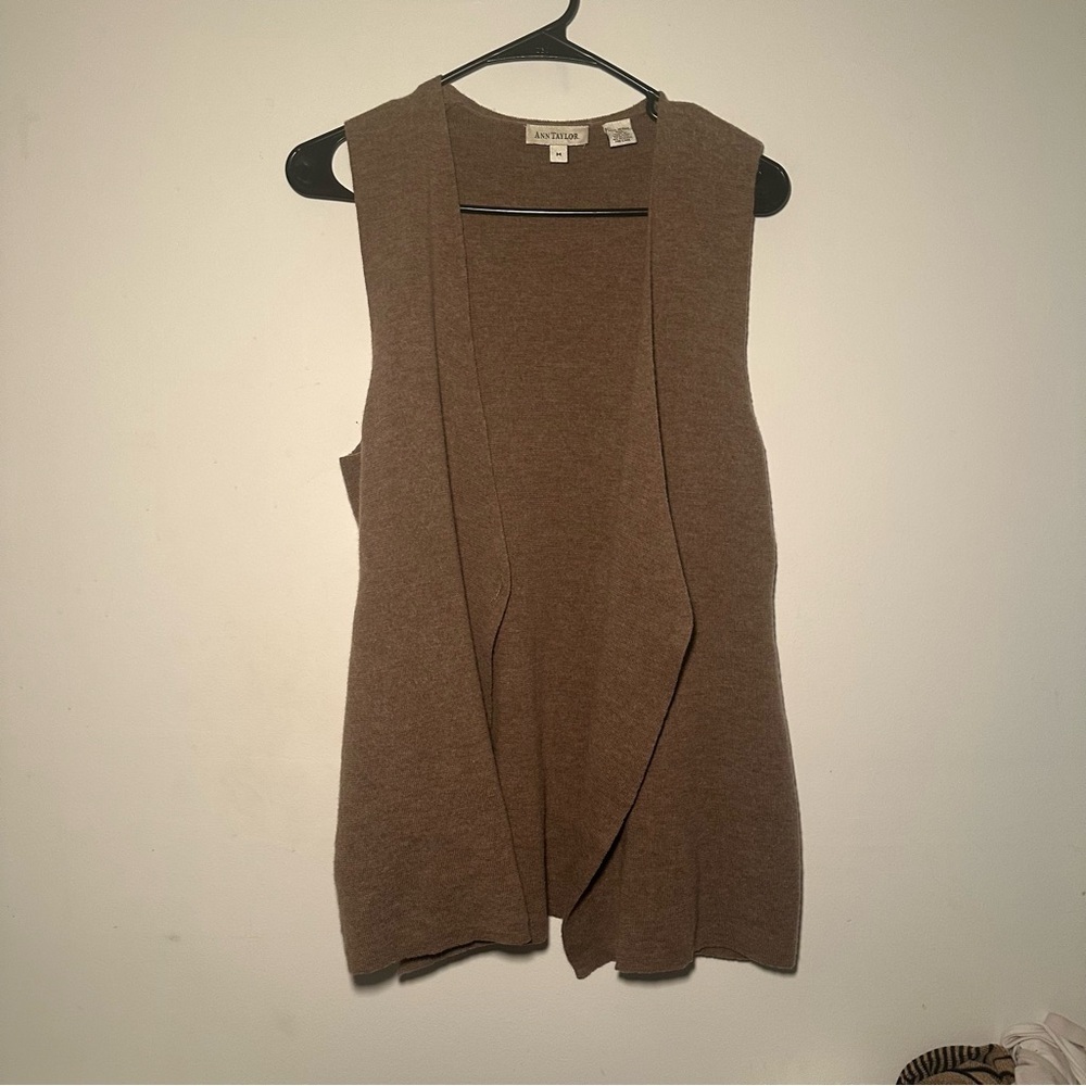 Ann Taylor 100% Merino Wool Soft Classic Open Front Drape Cardigan Vest Size M